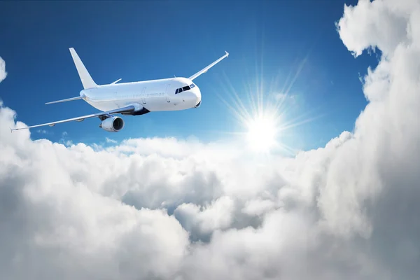 Compare Budget Airlines Offering Cheap Flights UK to Accra
